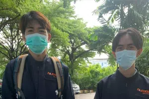 พนักงานส่งเอกสาร 2